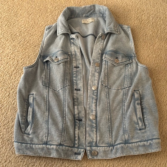 Z supply Denim Size medium soft & stretch Vest - Picture 1 of 4